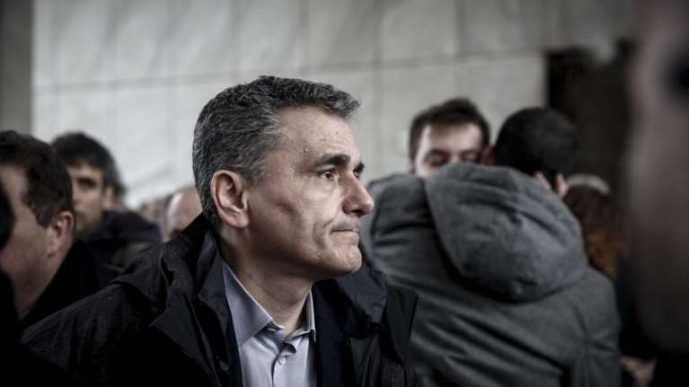 Ο Τσακαλώτος και τα &quot;τσαλακωμένα&quot; όνειρα για φοροελαφρύνσεις