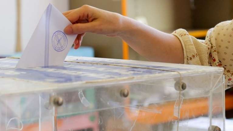 Prorata: 6 στους 10 δεν βλέπουν το «τέλος των Μνημονίων»