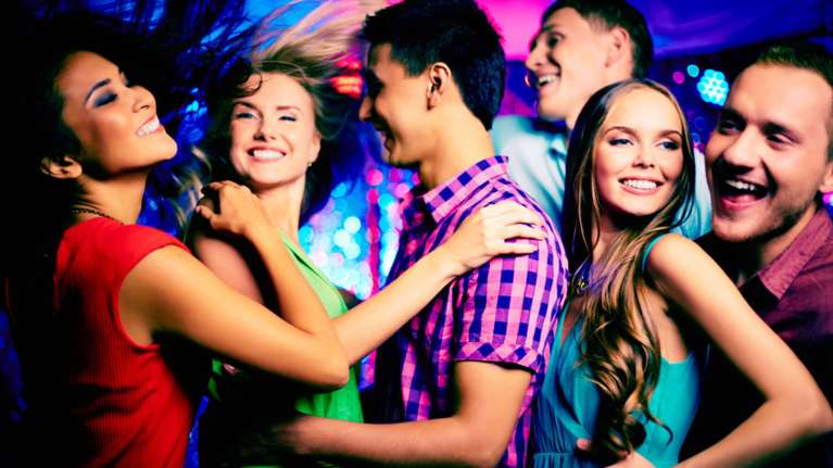 Έρχονται οι swingers στην Κρήτη- Νύχτες σεξ για 200 ζευγάρια