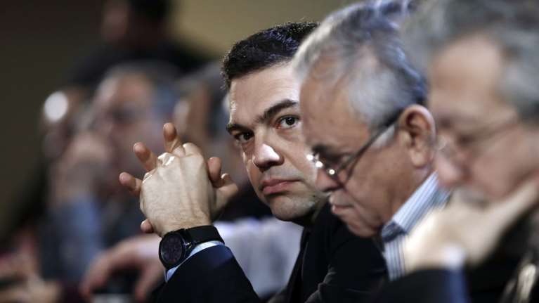 Πολιτικό συμβούλιο συγκαλεί αύριο ο Τσίπρας για τη Novartis