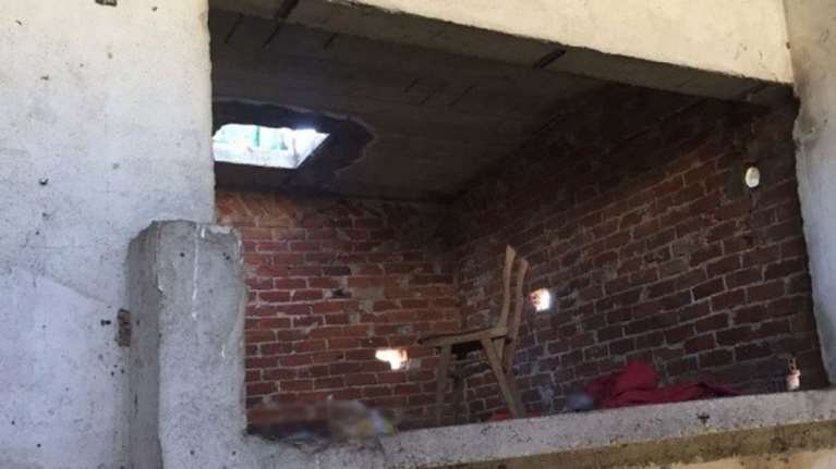 Σίνδος: Κρατούσαν παράνομα και υπό άθλιες συνθήκες τρεις αλλοδαπούς (ΦΩΤΟ)