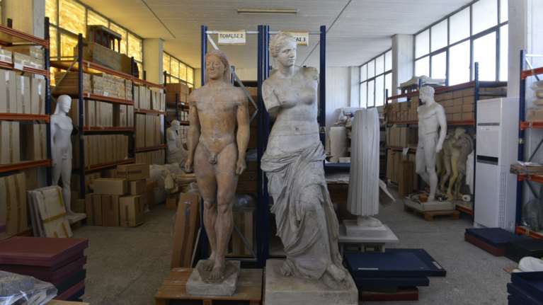 Να παραμείνουν οι 200 συμβασιούχοι του ΤΑΠ ζητάει το σωματείο