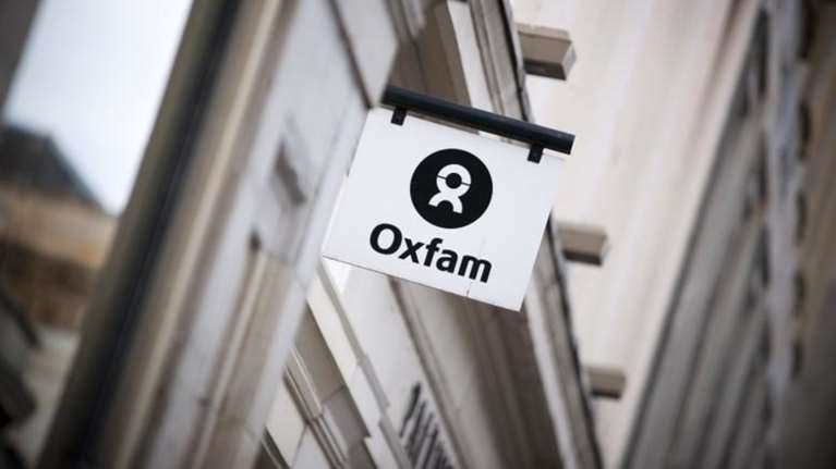 Η ΕΕ προειδοποιεί την Oxfam ότι θα κόψει το χρήμα για το σκάνδαλο στην Αϊτή