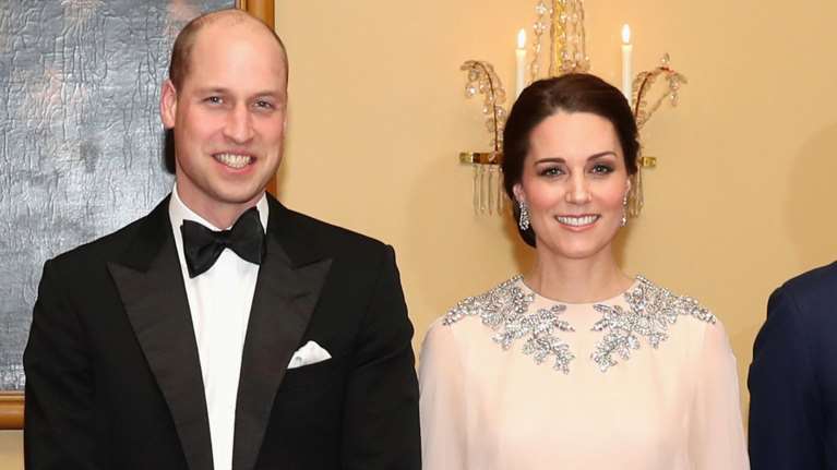 Πρίγκιπας Γουίλιαμ: Το... απίστευτο κόλπο που έκανε από μικρός για να μην ντρέπεται όταν μιλάει σε κόσμο