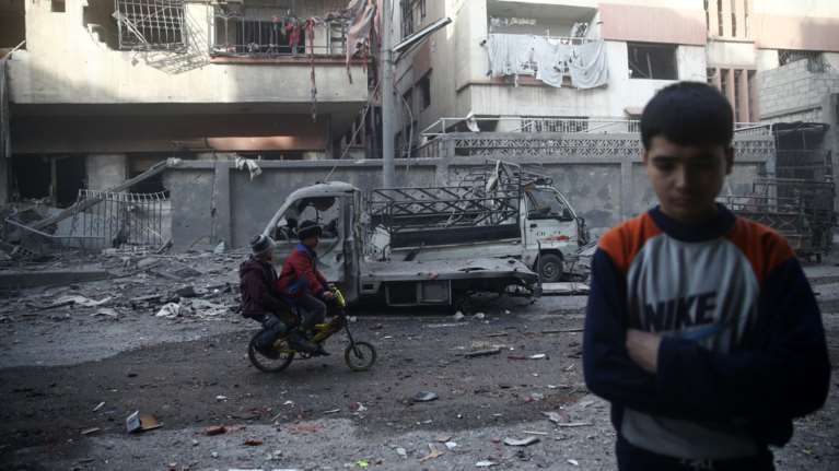 Πάνω από 350 εκατομμύρια παιδιά ζουν σε εμπόλεμες ζώνες