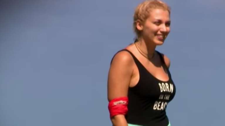 Επίθεση στη Σπυροπούλου: "Δεν μπορεί να πάρει τα πόδια της"