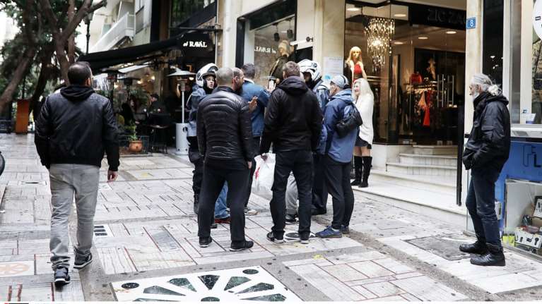 Επεισόδια από οπαδούς της Ντιναμό Κιέβου στο Κολωνάκι