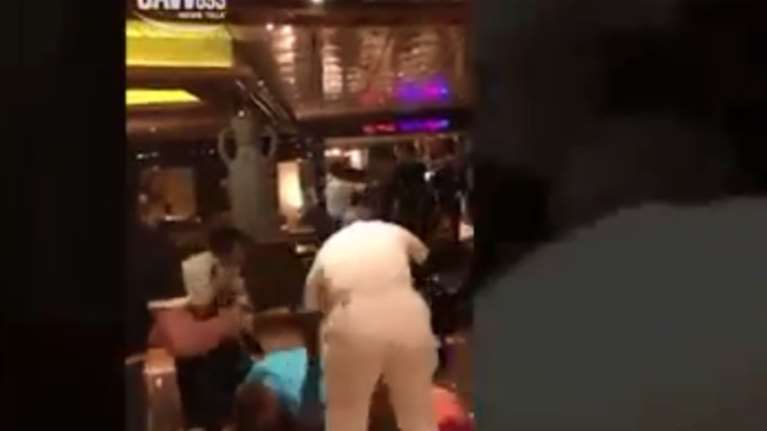 "Κλωτσοπατινάδα" σε κρουαζιέρα-Αγριος καβγάς, 30 τραυματίες