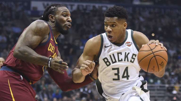 Γιάννης Αντετοκούνμπο: «Θα ήμουν σεκιούριτι σε κλαμπ αν δεν έπαιζα μπάσκετ»