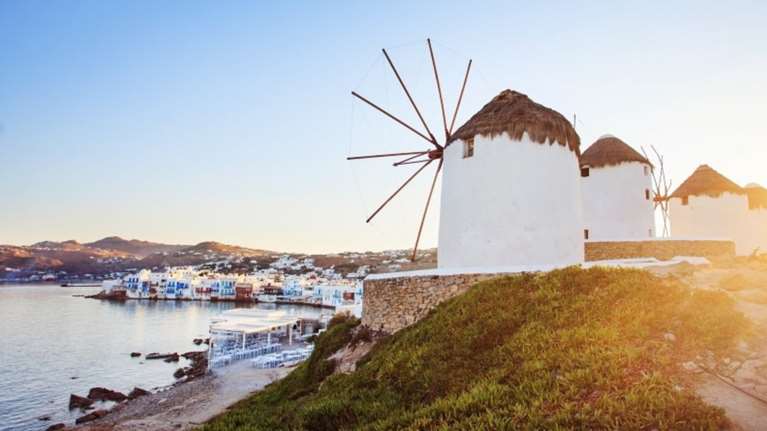 Το κυκλικό ουράνιο τόξο στον ουρανό της Μυκόνου (βίντεο)