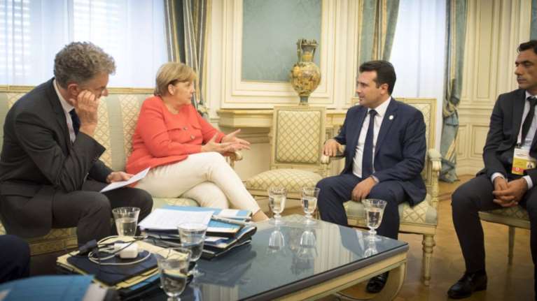 Συνάντηση Μέρκελ-Ζάεφ στο Βερολίνο