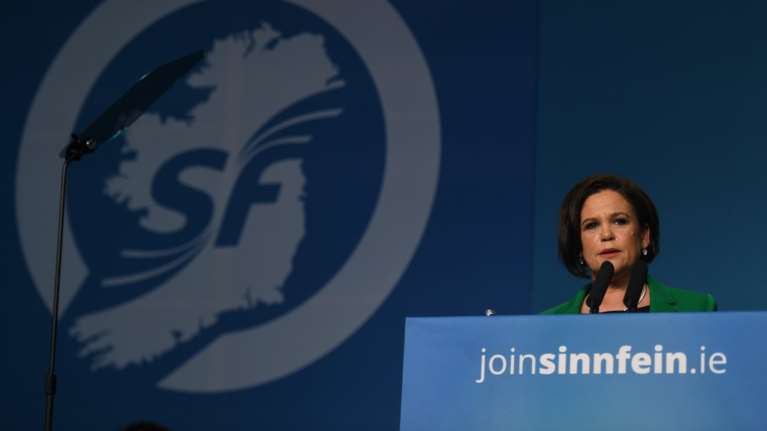 Προειδοποιεί το Σιν Φέιν: Το Brexit «απειλεί την ειρήνη» στην Ιρλανδία