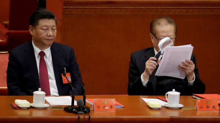 Κίνα: Αλλάζει το σύνταγμα για να μείνει στην εξουσία ο Σι