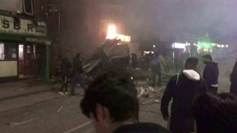 Τέσσερις νεκροί από την ισχυρή έκρηξη στο Λέστερ [βίντεο]