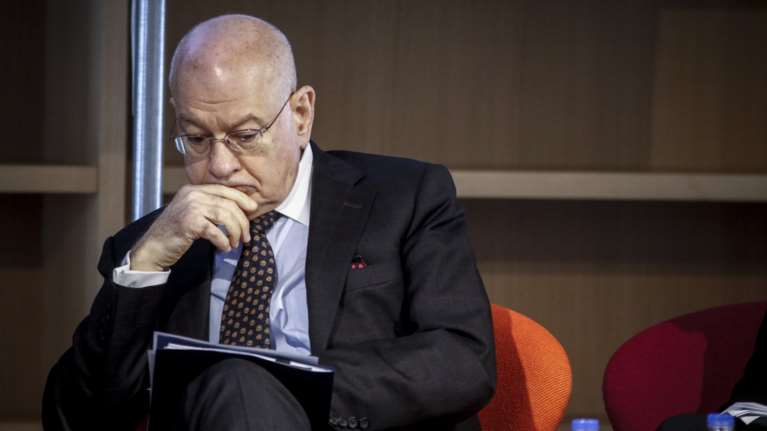 Παραιτήθηκε ο Παπαδημητρίου αργά τη νύχτα- ανασχηματισμός προ των πυλών