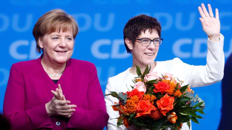 Ανεγκρέτ Κραμπ-Καρενμπάουερ: Η «Μέρκελ του Ζάαρλαντ» στα ηνία του CDU