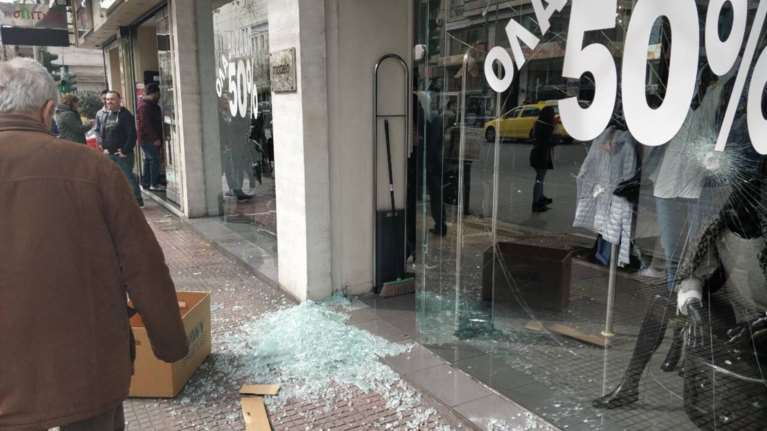 Εισαγγελική παρέμβαση για τους νέους βανδαλισμούς στην Πατησίων