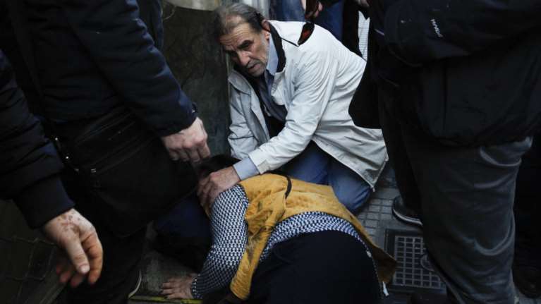 Δικογραφία για τα επεισόδια σε συμβολαιογραφείο για τους πλειστηριασμούς