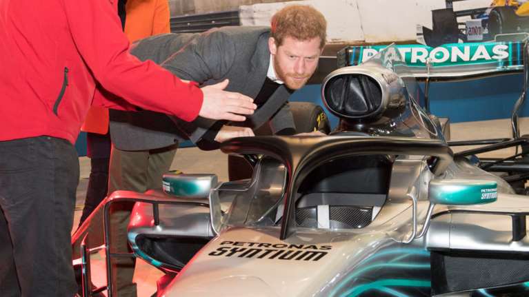 Η επίσκεψη του Πρίγκιπα Χάρι στην πίστα του Σίλβερστόουν