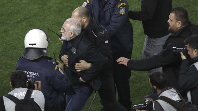 «Θύελλα» για την υπόθεση Σαββίδη - Σε δύσκολη θέση το Μαξίμου