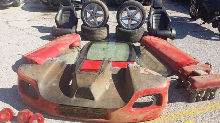 Δύο Ελληνες με αδυναμία στα πολυτελή αυτοκίνητα &amp; μηχανές μεγάλου κυβισμού