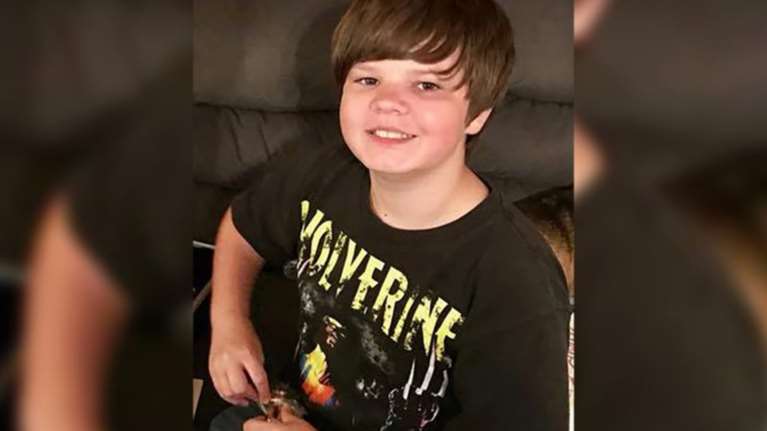 12χρονος αυτοκτόνησε γιατί οι φίλοι του έλεγαν ότι είναι μπαϊσέξουαλ