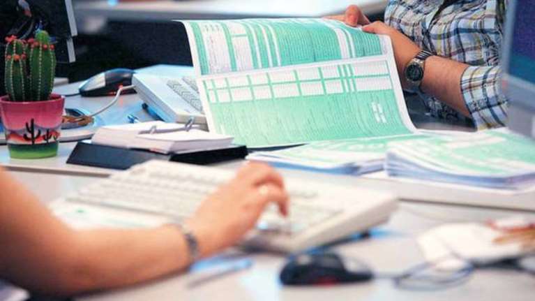 Στο Τaxisnet οι βεβαιώσεις αποδοχών &amp; συντάξεων έως 30 Mαρτίου