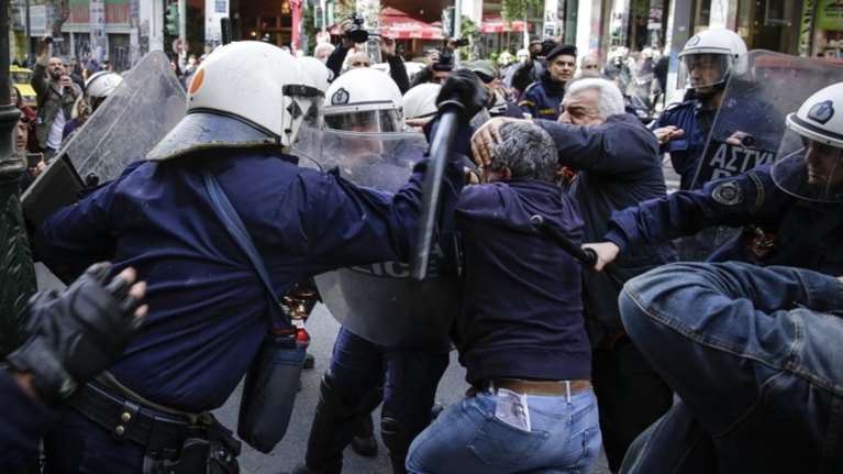 Μήνυμα των «53» στην κυβέρνηση για αδικαιολόγητη καταστολή