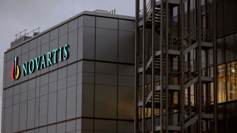 Πόλεμος ανακοινώσεων ΣΥΡΙΖΑ - ΝΔ για παλιά και νέα διαπλοκή