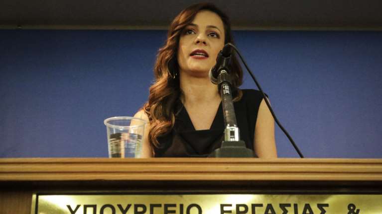 Αχτσιόγλου: Ως τον Αύγουστο θα εκδοθούν όλες οι εκκρεμείς συντάξεις