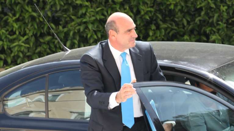 Αυτοκίνητο χτύπησε τον πρώην υπουργό Γιώργο Βουλγαράκη