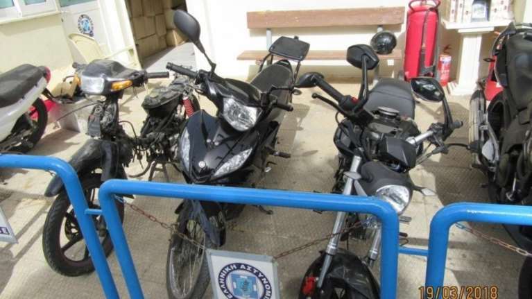 Χειροπέδες για τους «ντελίβερι» των κλεμμένων μοτοσυκλετών