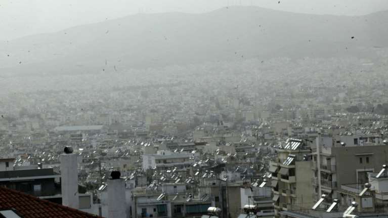 Χειμώνας - καλοκαίρι σε μία ημέρα και μάλιστα με θεαματικό τρόπο - Βίντεο