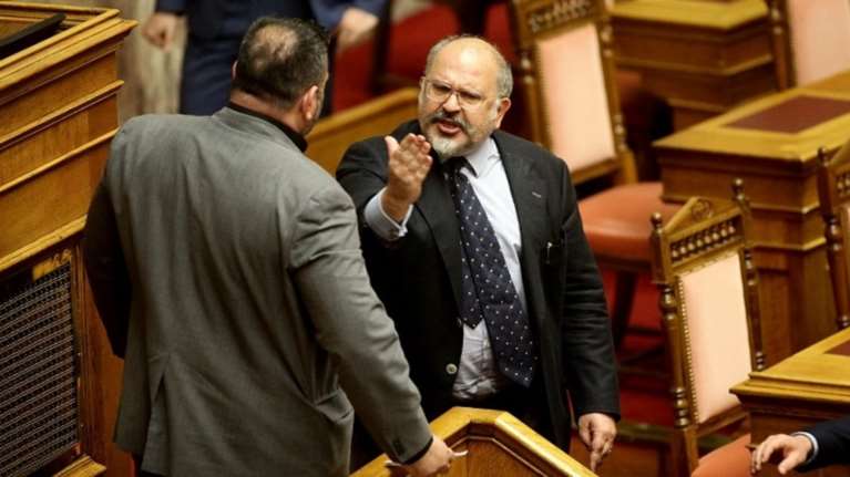 Ξυδάκης: Δεν ήταν τυχαίο το επεισόδιο στη Βουλή - Αιτία είναι η δίκη της