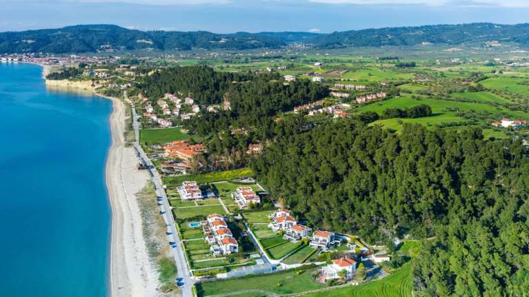 «Εξοχικές κατοικίες στην Ελλάδας -Οι τιμές είναι ακόμη χαμηλές»