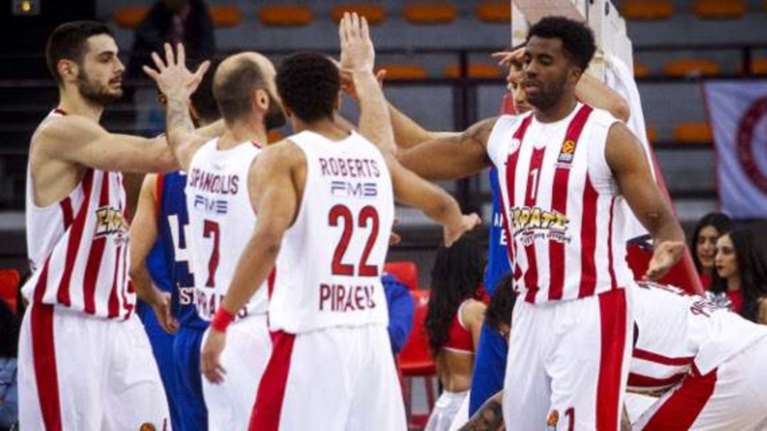 Euroleague: Με ηγέτη τον Σπανούλη ο Ολυμπιακός νίκησε την Εφες