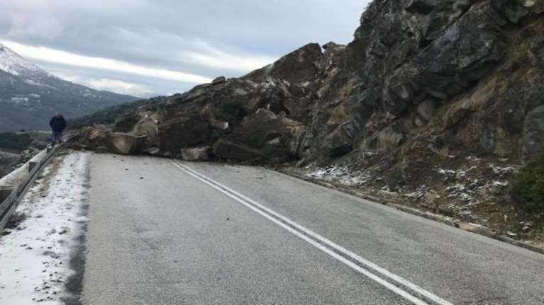 Μεγάλη κατολίσθηση στην εθνική Ιωαννίνων - Μετσόβου