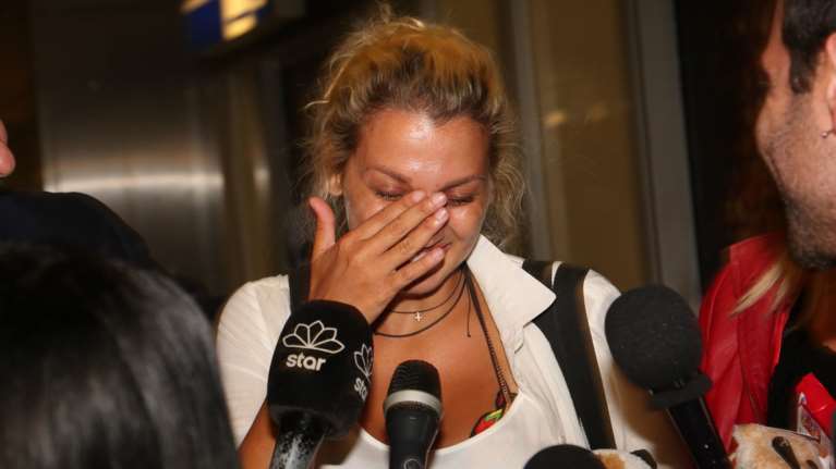 Η Κωνσταντίνα Σπυροπούλου επέστρεψε στην Ελλάδα (φωτογραφίες)