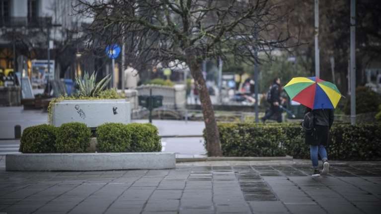 Βροχές &amp; καταιγίδες τη Δευτέρα - Πότε εξασθενούν τα φαινόμενα