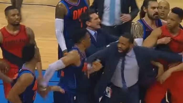 Ήρθαν στα χέρια οι παίκτες στο Blazers - Thunder