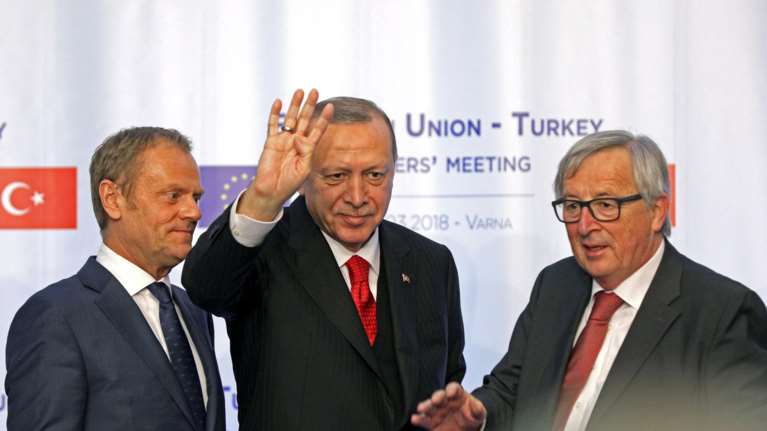 Ηχηρά μηνύματα της ΕΕ για Αιγαίο, στρατιωτικούς &amp; κυπριακή ΑΟΖ