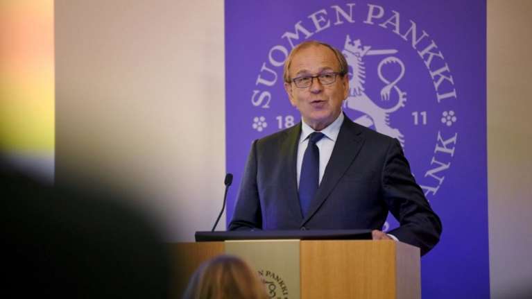 Λίικανεν: Η ΕΚΤ μπορεί να παρατείνει το QE λόγω πολιτικών κινδύνων