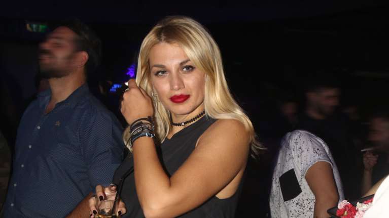 Η Σπυροπούλου απαντάει σε όσους την κατηγορούν για απολύσεις συνεργατών