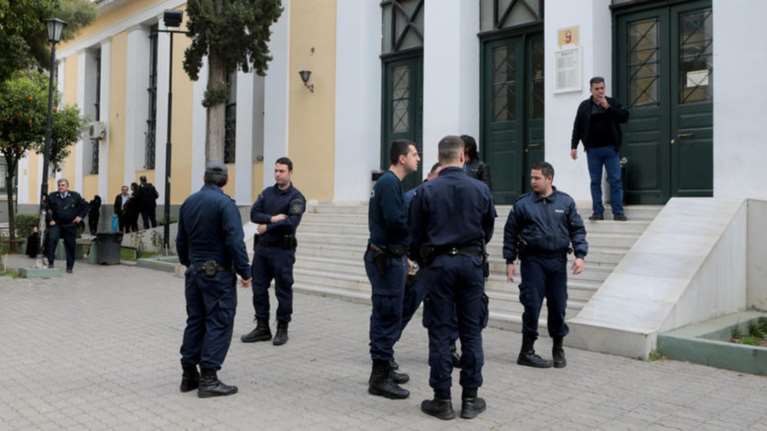 Ανησυχία στην ΕΛ.ΑΣ. για τις βόμβες αναρχικών νέου τύπου