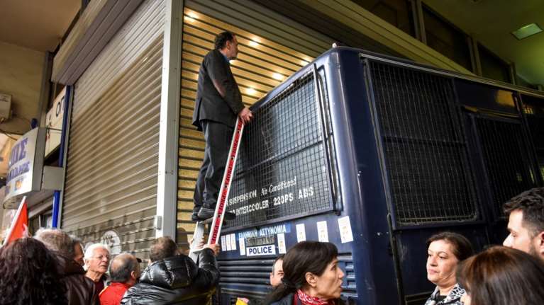 Καταγγελία Λαφαζάνη: Μας έκαναν σαμποτάζ με ...Σφακιανάκη