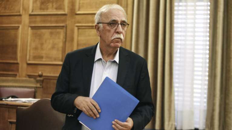 Bίτσας: Αύξηση κατά 33% των μεταναστευτικών ροών το 2018