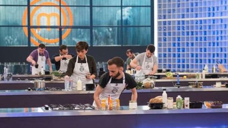 Ανατροπή στο MasterChef: Ολοι οι παίκτες είναι εκτός παιχνιδιού [Εικόνες]