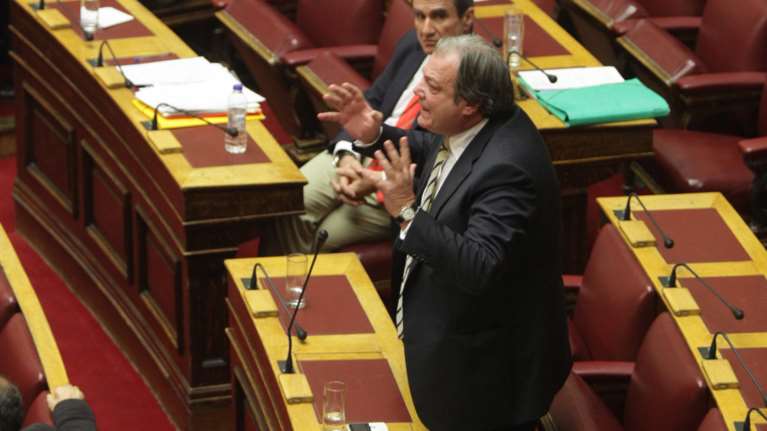 Στα δικαστήρια η κόντρα Κατσίκη - Αμυρά για τα περί ανταλλαγής