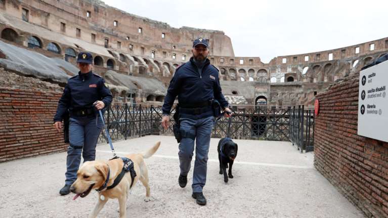 «Αστακός» η Ιταλία για το Πάσχα: Φόβος για τρομοκρατικό χτύπημα