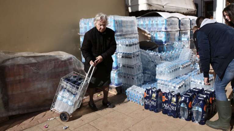 Μετά από 6 μέρες χωρίς νερό ο πρόεδρος της ΕΥΑΘ ζητά ...συγγνώμη
